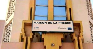 Article : Précarité et journalisme au Mali : un mariage forcé !